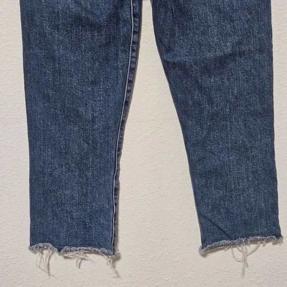 Alice + Olivia AO.LA high rise raw hem jeans size 25 - Picture 8 of 14